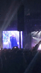 Late-night concert draws crowds in Buenos Aires