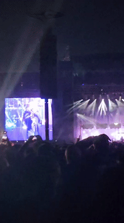 Late-night concert draws crowds in Buenos Aires