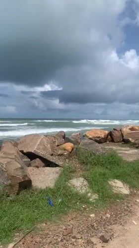 Tourist explores Ahangama surf town, documenting beaches and shops
