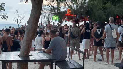 Beach gathering draws crowds to Ko Phangan shores