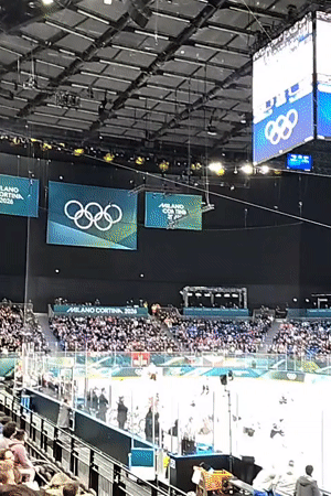 Ice hockey match draws crowds at Milano Cortina Olympics venue