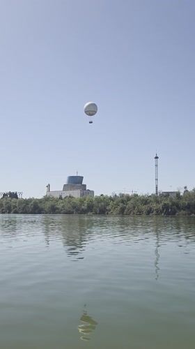 Peaceful afternoon scenes captured along Seville's Guadalquivir River