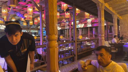 Dinner at a decorated Samarkand restaurant with local vodka
