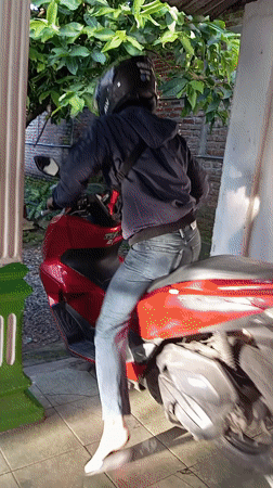 Evening domestic life documented in Baron, Indonesia household