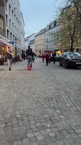 Berlin commuter activity documented around U-Bahn station Thursday evening