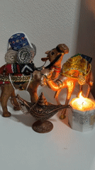 Cozy Moscow shelf full of trinkets, plushies, and small gifts