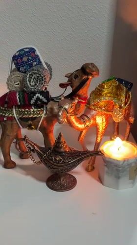 Cozy Moscow shelf full of trinkets, plushies, and small gifts