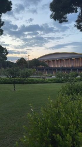 Convention gathering documented at Turkish golf resort venue