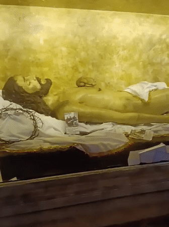 Tourist documents Lima's historic churches and Plaza Mayor