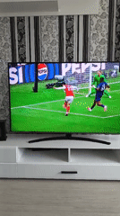 Belarus resident watches Arsenal beat PSG in penalty shootout