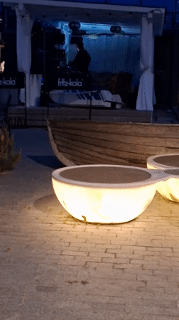 Evening DJ event draws crowds to Tallinn's Pirita Marina