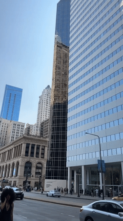 Sunny afternoon loop around Chicago's downtown core and Millennium Park