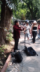 Violinist performs in Jardín Borda park, Cuernavaca