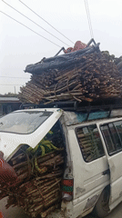 Ordinary street life documented in Aba commercial district