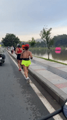 Morning life around Da Lat's Golden Temple captured