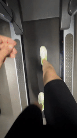 Early morning gym session documented in Kyiv
