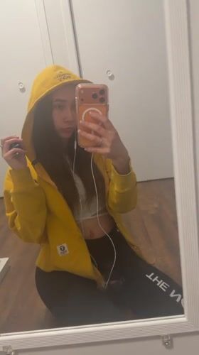Woman documents evening routine with selfies in Hamilton