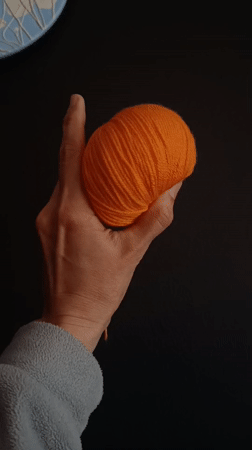 Morning domestic moments with cat, yarn, clock in Lermontov