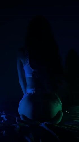 Private intimate photos documented in Sri Lanka location