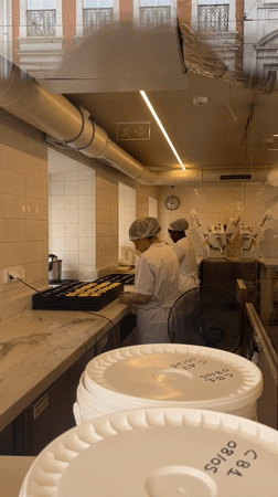 Lisbon food scene documented during Friday lunch hour