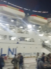 PELNI passenger ship docks in Batam with waiting crowds