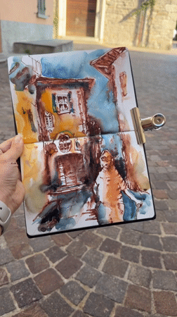 Sketching and wandering a Lake Como lakeside town