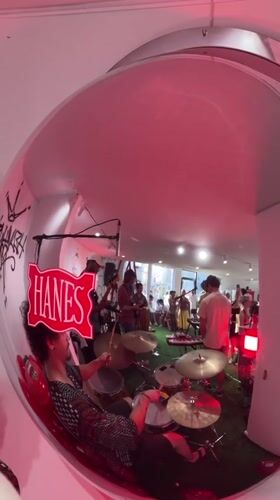 Paris pop-up event, mirrored art, and steak tartare afternoon