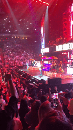 Late-night concert draws packed crowd to Miami arena