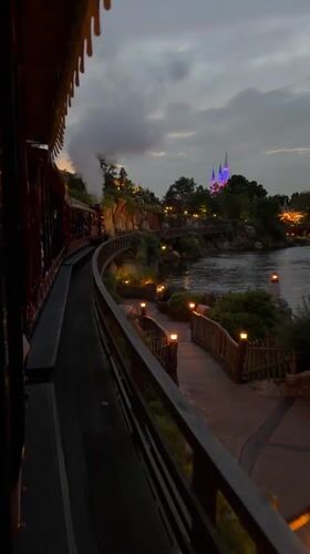 Evening visitor captures scenes across Tokyo Disneyland attractions