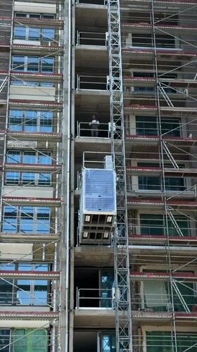 Morning construction work documented at Belgrade high-rise site