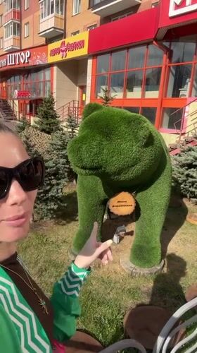 Woman documents tourist visit through Abakan, Russia landmarks
