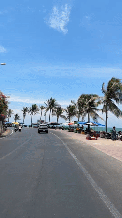 Early morning coastal drive captured in Phu Thuy Ward