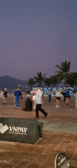 Outdoor fitness group gathers at Da Nang beachside plaza
