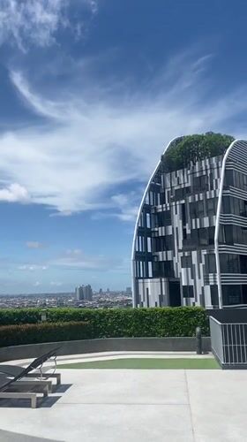 Bangkok rooftop panoramic views captured by witnesses