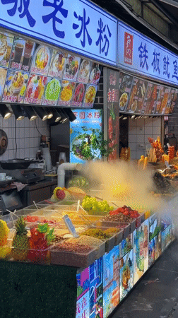 Street food stall operates in Nan'an District, China