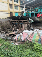Wooden structure collapses in Davao City, debris scattered