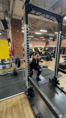 Early morning gym session captured in Chaikovsky, Russia
