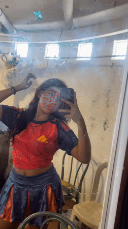 Two costume looks, mirror selfies and dance clips in Porlamar
