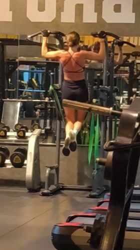 Woman completes workout routine at Dalung gym facility