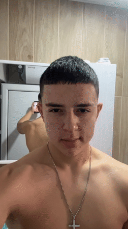 Young man documents morning routine in Zlatograd residence