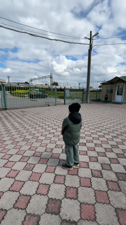Morning observations of residents in central Yaroslavl