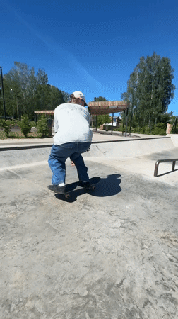 Skatepark session in Divnogorsk: rails, ledges, and ramps