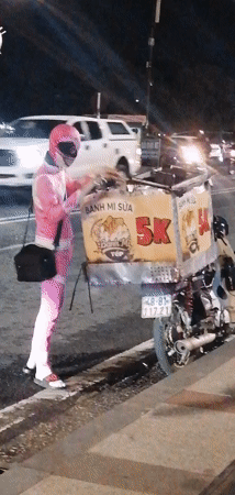 Pink Power Ranger delivers banh mi on Da Lat streets