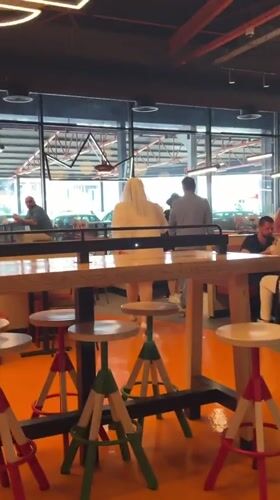 Couple documents casual Burger King lunch in Podgorica