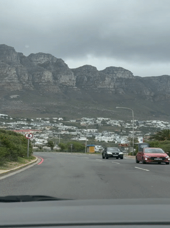 Driver records mountain road journey in Cape Town