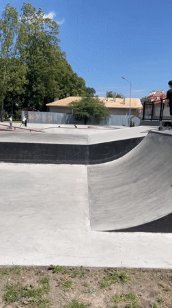 Koi ponds, blooming gardens, and skate tricks in Brest