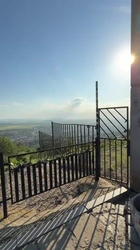 Tourist visits Bulgarian monument, documents litter at historic site