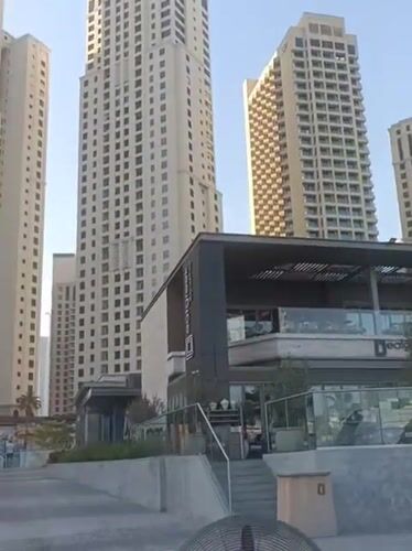 Early morning tour through Dubai's streets, beaches, and skyline
