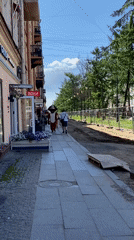 Morning street scenes and tourist moments captured in Saint Petersburg