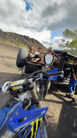 Off-road vehicle with four occupants spotted in Kintamani hills